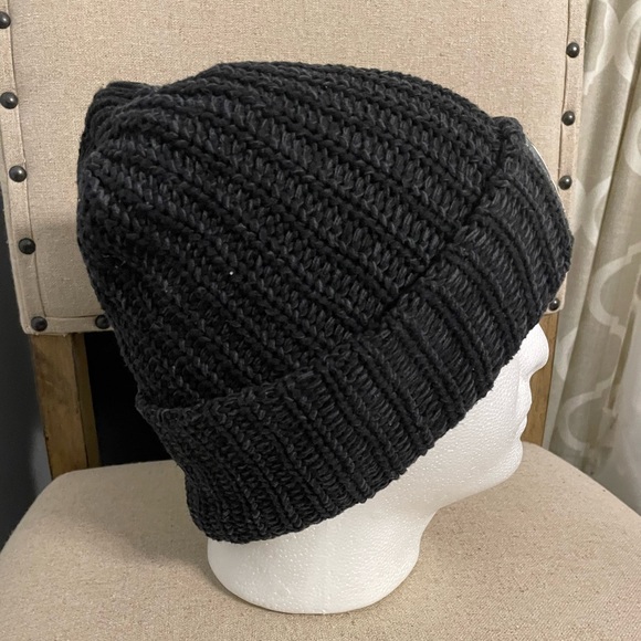 Gray Love Your Melon cuffed beanie hat - Picture 3 of 5